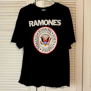 Ramones shirt